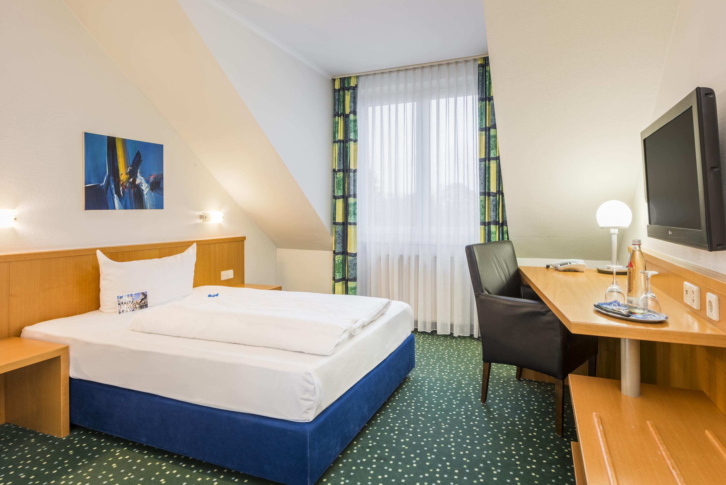 Hesse Hotel Τσέλε Εξωτερικό φωτογραφία